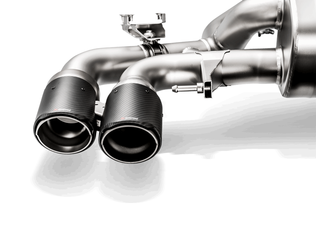 Embouts en carbone Akrapovic AKRA/TP-CT/47/RS