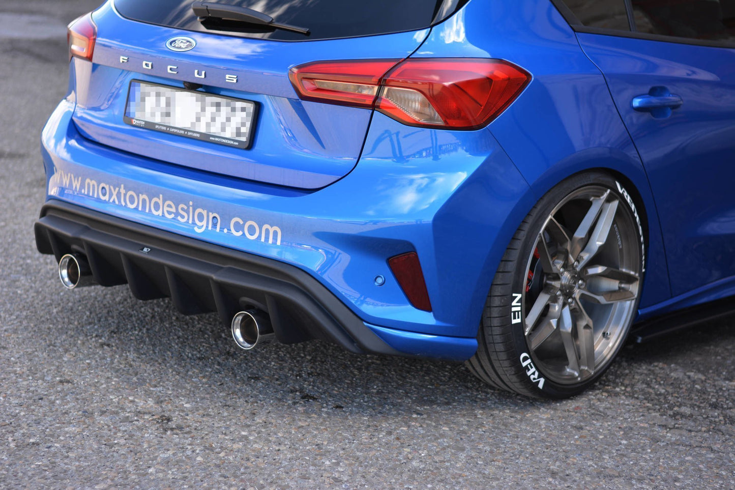 Rajout Du Pare-Chocs Arriere Avec Échappement Ford Focus ST-Line Mk4 FO-FO-4-STLINE-RS1G+EXH-ML