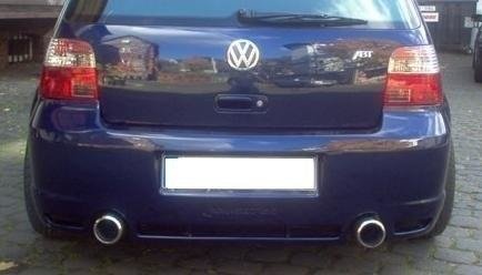 PARE-CHOCS ARRIERE GOLF 4 R32 LOOK VW-GO-4-R1F