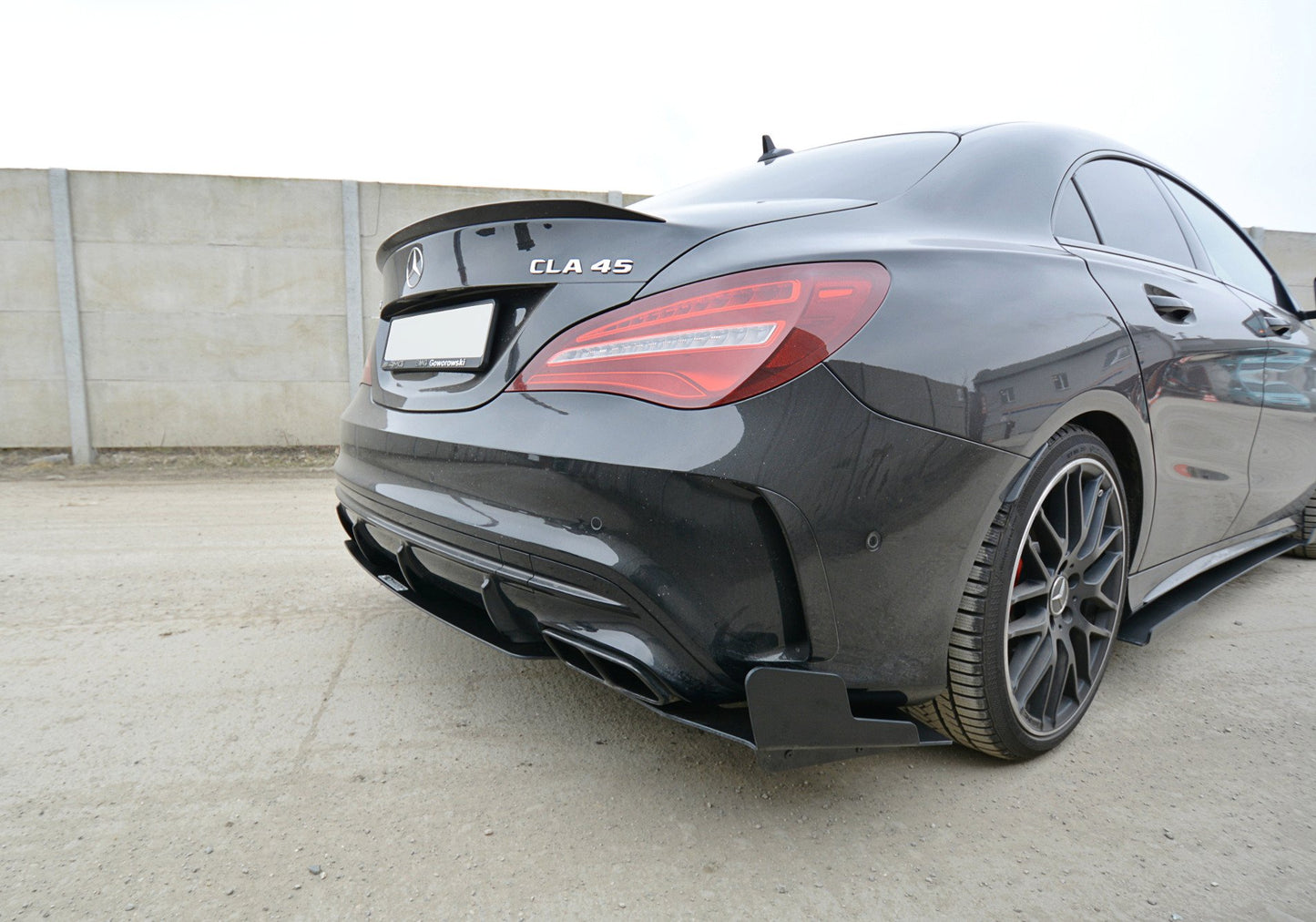 SPORT LAME DU PARE CHOCS ARRIERE Mercedes CLA A45 AMG C117 Facelift ME-CLA-117F-AMG-CNC-RSD1A