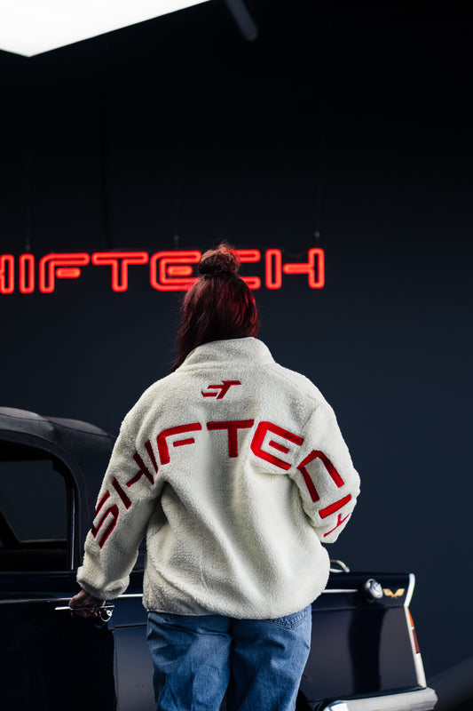VESTE SHERPA IVOIRE SHIFTECH BRODÉ DOS ROUGE