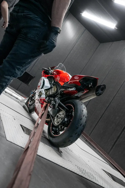 Passage au banc Moto