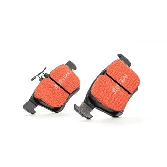 Plaquettes de frein arrière Racing Line VWR670005