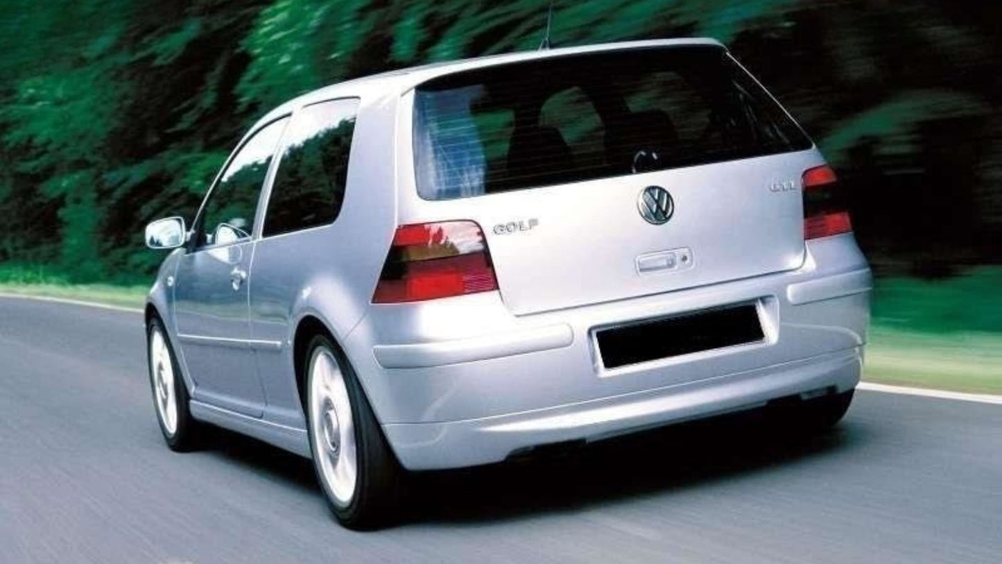 RAJOUT DU PARE-CHOCS ARRIERE VW GOLF 4 25'TH ANNIVERSAIRE LOOK (version sans sortie pour pot final d'echappement) VW-GO-4-25TH-R1A
