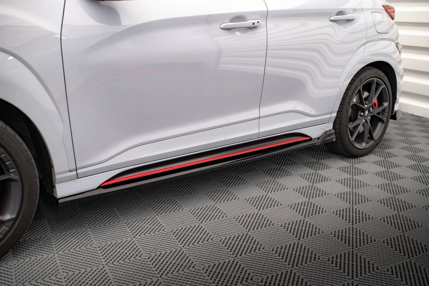 Rajouts Des Bas De Caisse V.1 + Flaps Hyundai Kona N Mk1 HY-KO-1-N-SD1G+SF1B