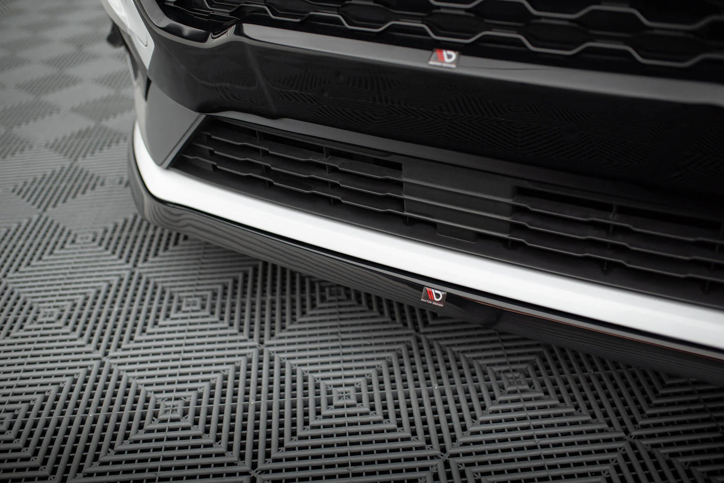 Lame Du Pare-Chocs Avant V.6 Ford Fiesta Mk8 ST / ST-Line FO-FI-8-ST-FD3G