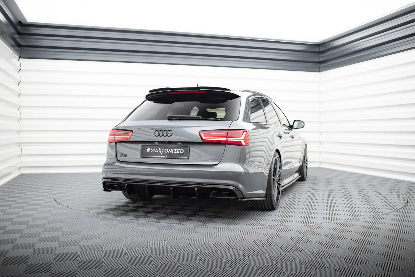 Lames De Pare-Chocs Arrière Latérales Audi S6 / A6 S-Line / A6 C7 FL  AU-S6-C7F-AV-RSD1G